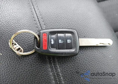 2013 Honda Accord Sport z USA, uszkodzony, nr VIN 1HGCR2F54DA241062